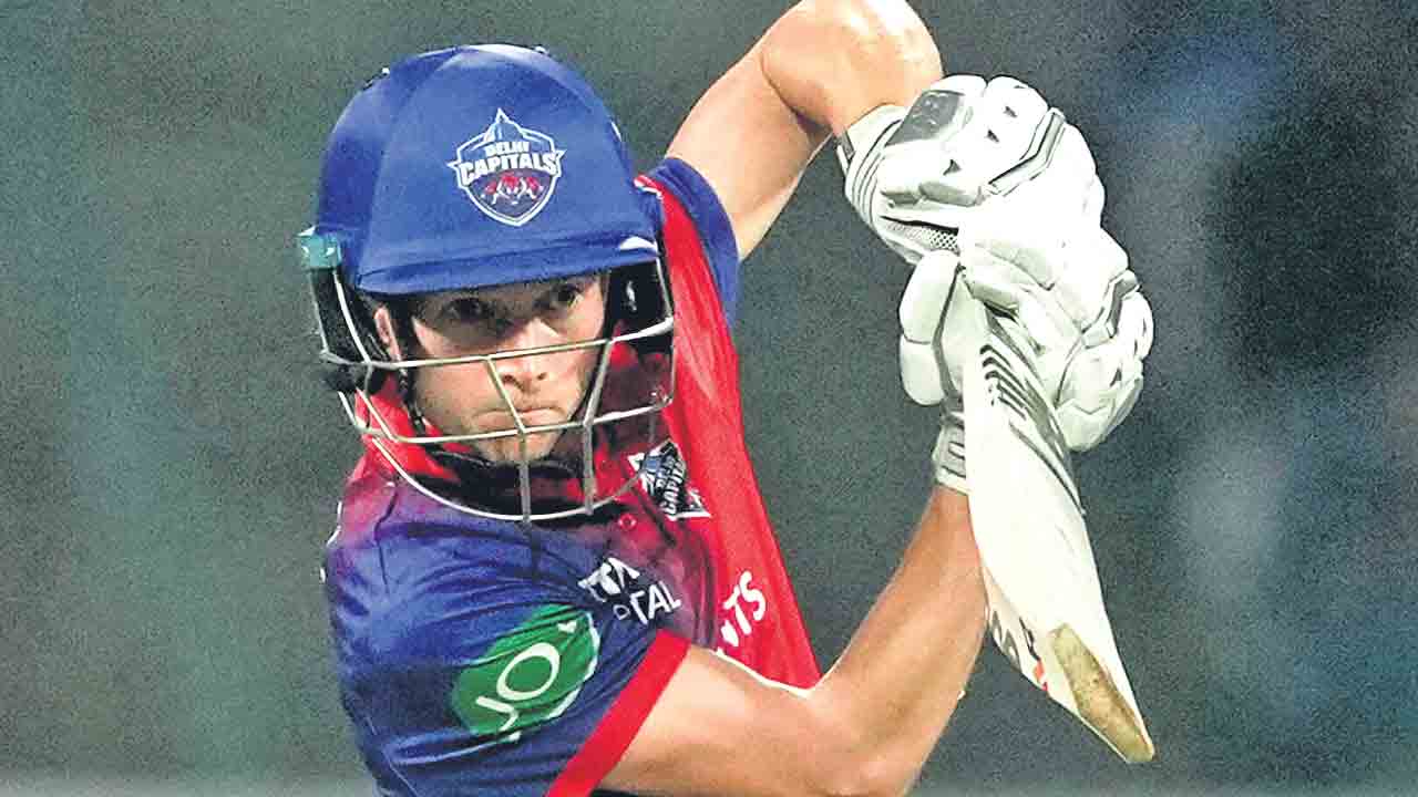 ఢిల్లీ ధమాకా