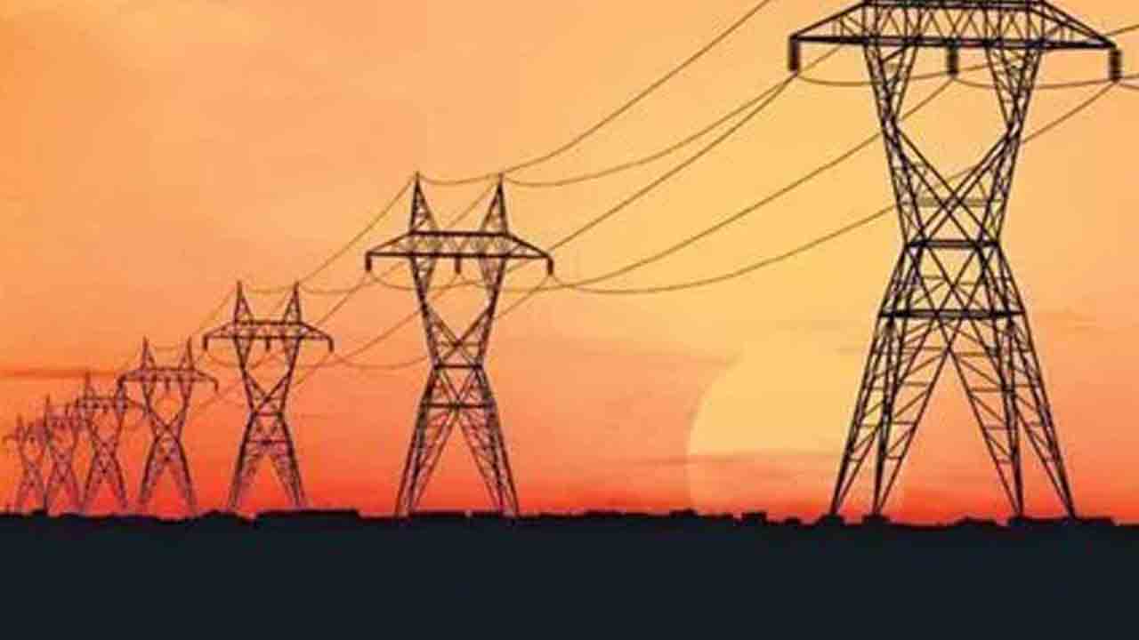 Time of Day tariff |  కరెంటుపై కేంద్రం పిడుగు.. పీక్‌టైంలో అదనపుచార్జీల బాదుడు