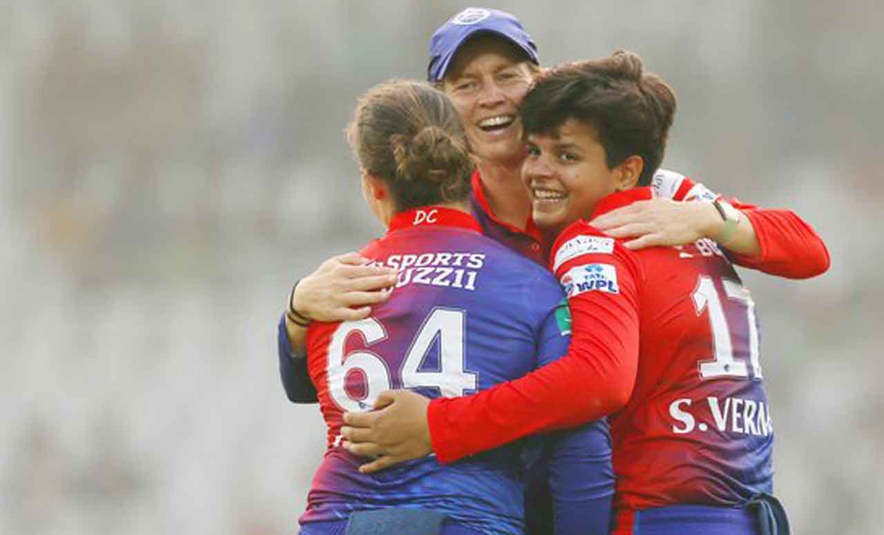 RCB vs DC | తొలి వికెట్ కోల్పోయిన‌ ఆర్సీబీ.. స్కోర్ ఎంతంటే..?