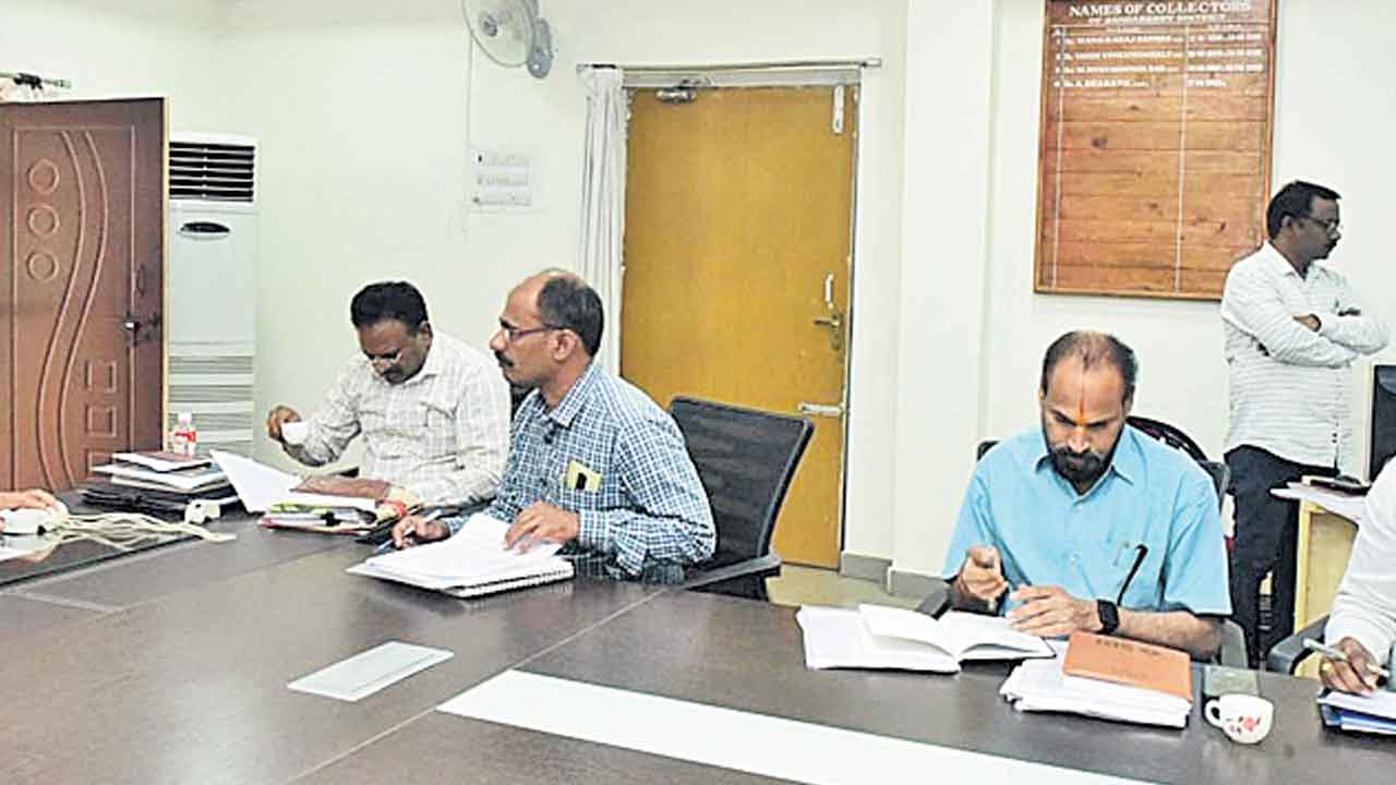 మత్స్య సంఘాల్లో సభ్యులను చేర్చుకోవాలి