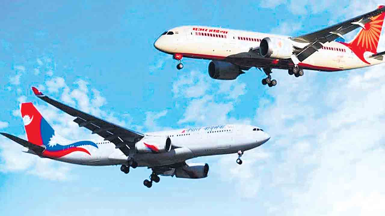 Air India |  ఢీకొనబోయిన రెండు విమానాలు.. పైలట్ల అప్రమత్తతతో తప్పిన పెను ప్రమాదం