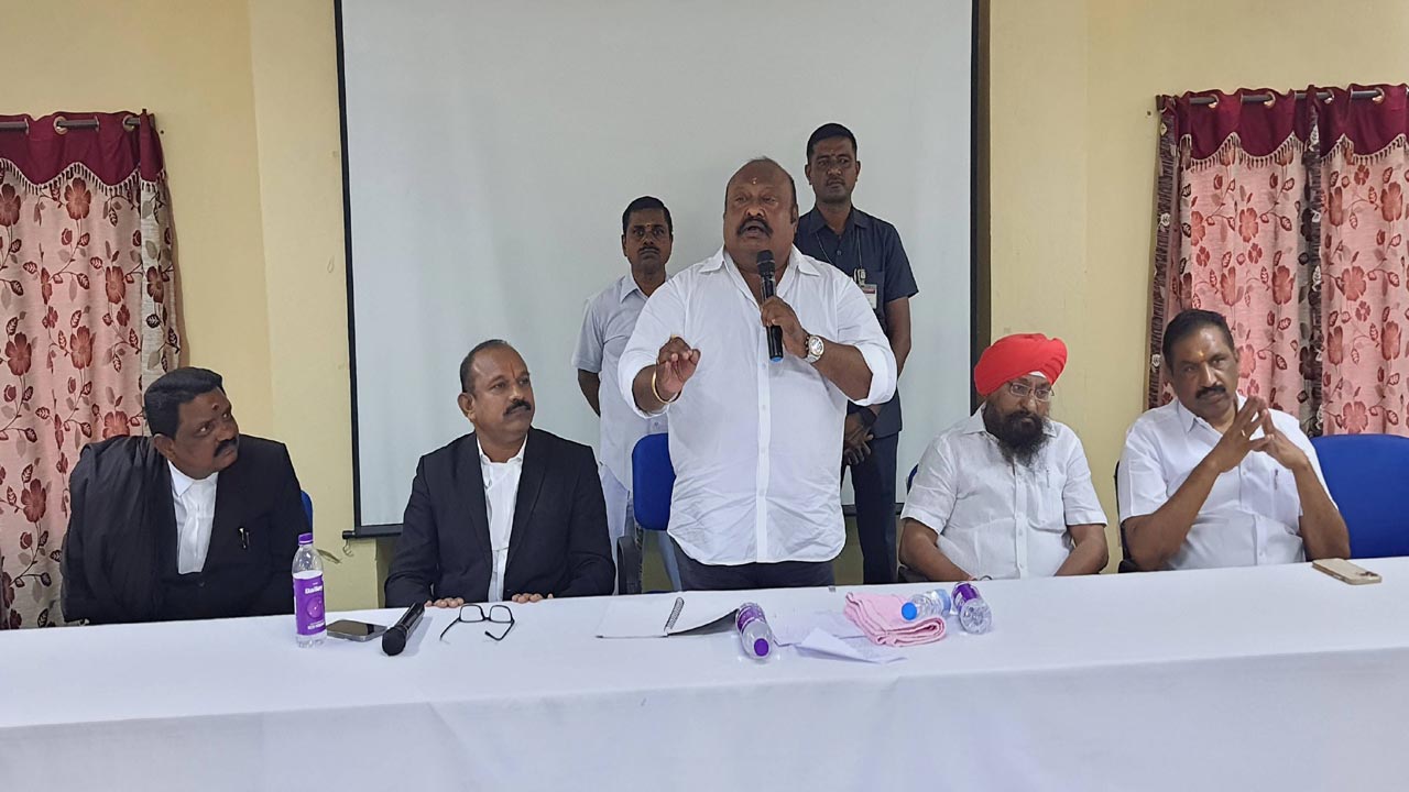 న్యాయవాదుల సంక్షేమానికి కృషి