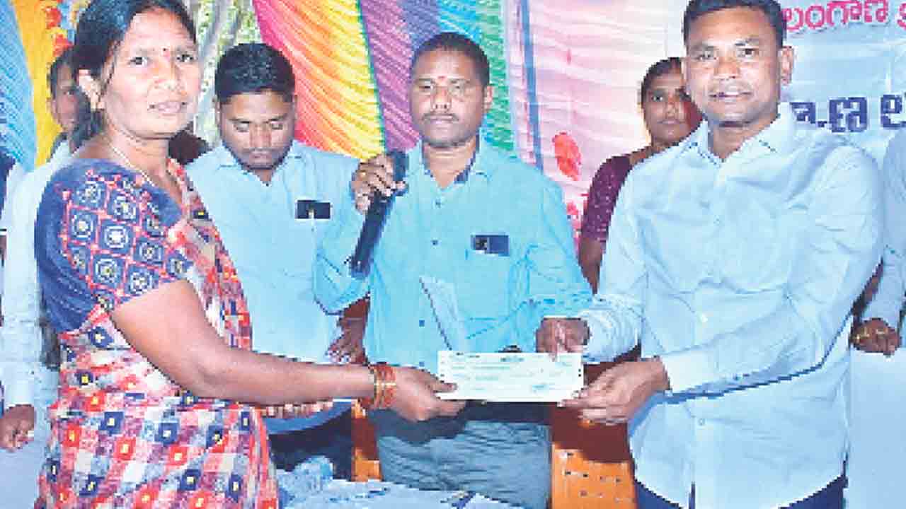 ఆడబిడ్డలకు అండగా ముఖ్యమంత్రి