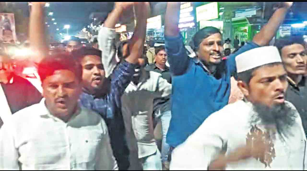 బోధన్‌లో రేవంత్‌ గో బ్యాక్‌