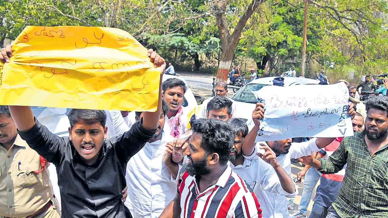 రేవంత్‌ రెచ్చగొట్టకు..