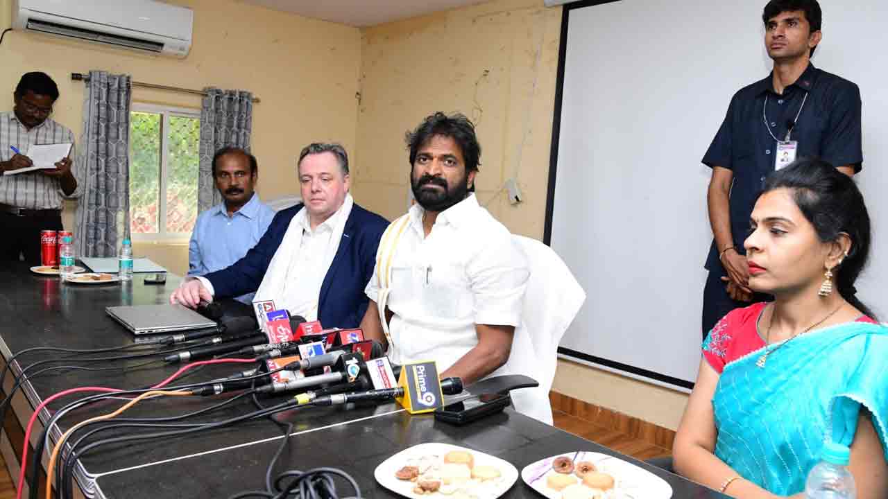 పర్యాటక హబ్‌గా.. హైదరాబాద్‌ను తీర్చిదిద్దుతాం