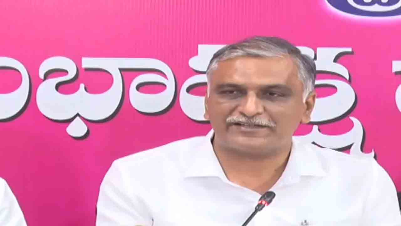 Minister Harish Rao | పెద్ద నోట్ల ర‌ద్దు వ‌ల్ల దేశానికి రూ. 5 ల‌క్ష‌ల కోట్ల న‌ష్టం : మంత్రి హ‌రీశ్‌రావు