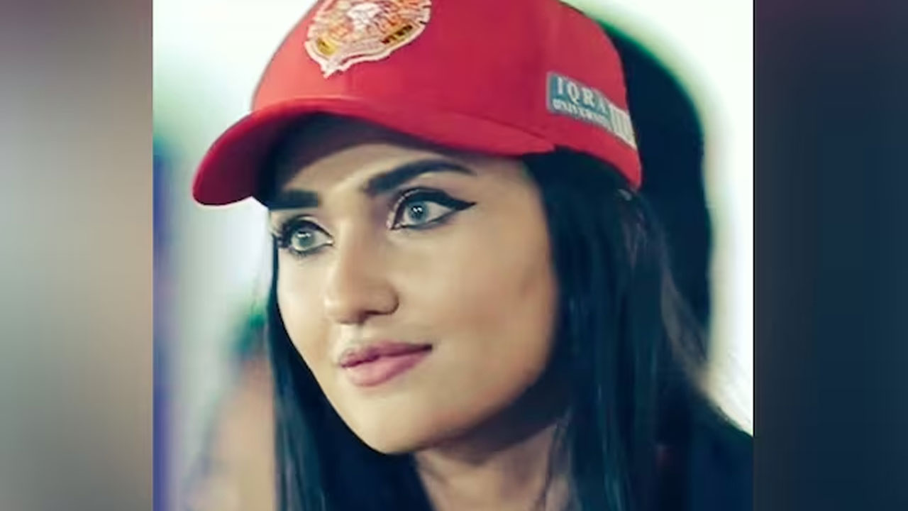 Simon Doull: హ‌స‌న్ అలీ భార్య‌పై సైమన్ డౌల్ కామెంట్రీ.. వీడియో వైర‌ల్‌