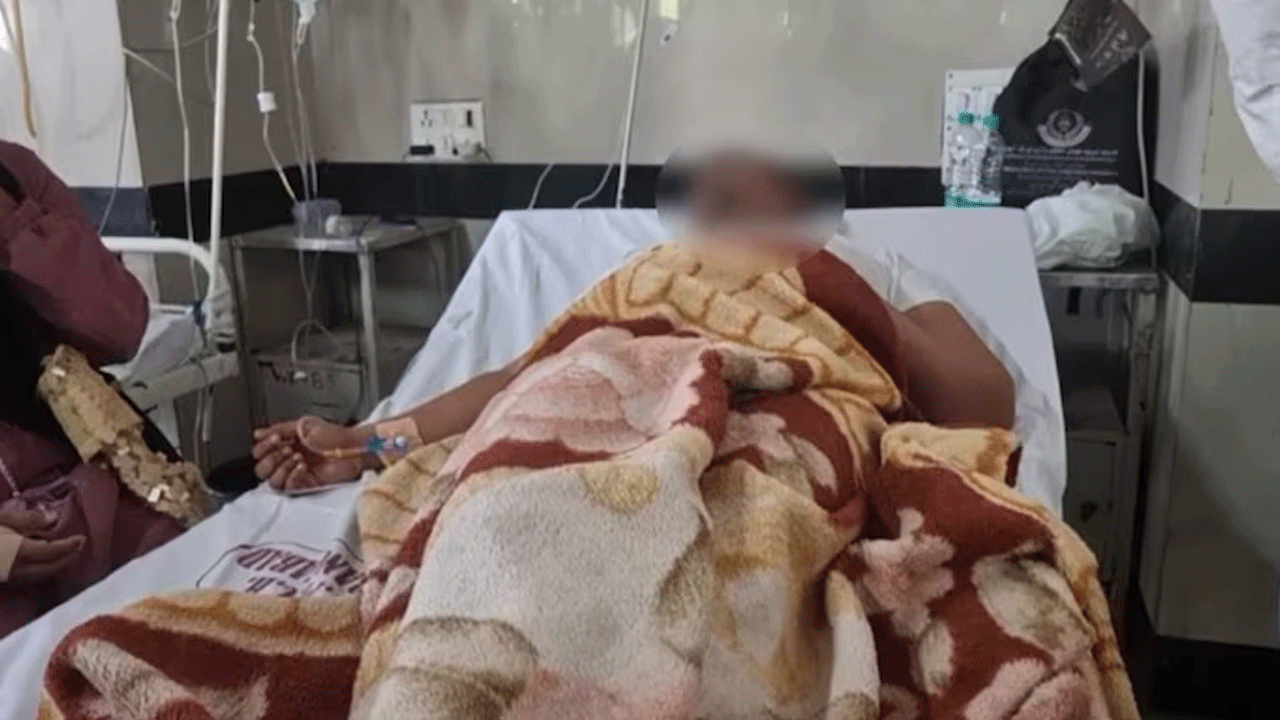 Maharashtra | జైశ్రీరాం అనేందుకు నిరాక‌ర‌ణ : ఇమాంపై దాడి చేసి గడ్డాన్ని క‌త్తిరించారు