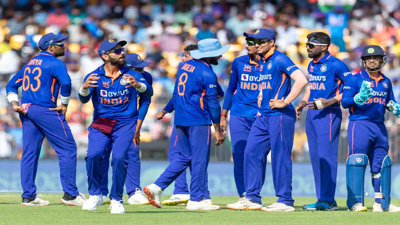 India vs Australia | 200 దాటిన ఆసీస్‌ స్కోరు.. ఏడు వికెట్లు డౌన్‌..