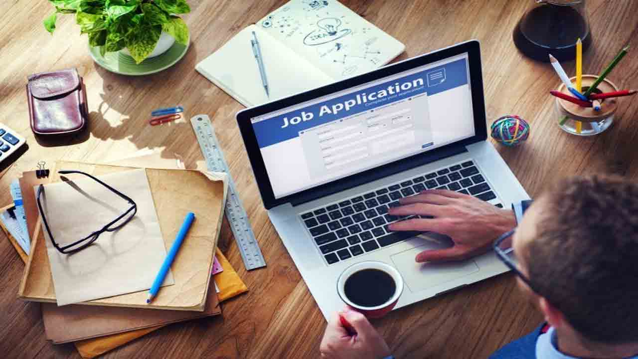 Government Jobs 2023 | 581 పోస్టులు.. దరఖాస్తులకు రేపే చివరితేదీ