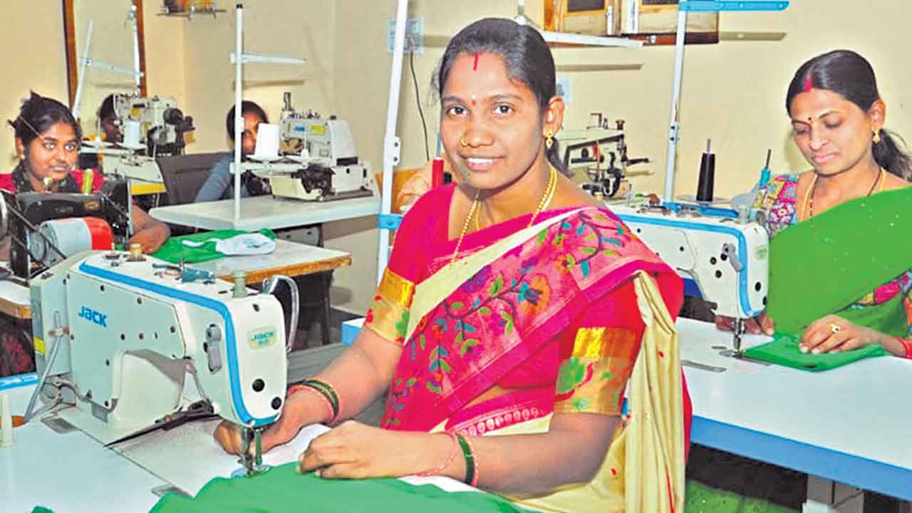 latha | రెడీమేడ్‌ విజయం