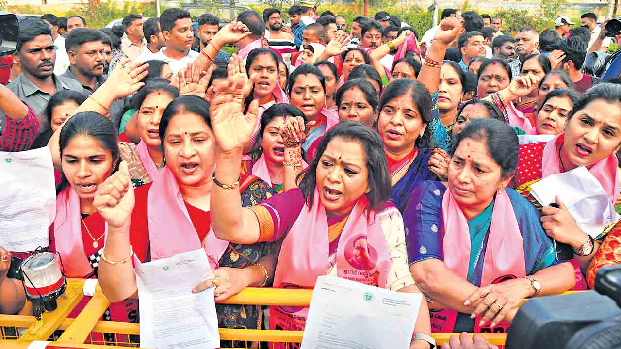 మహిళలకు నోఎంట్రీనా?!