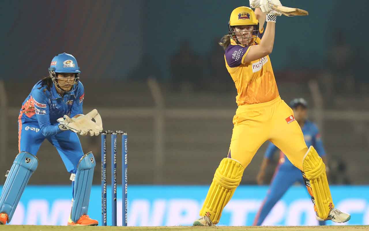 MI vs UPW | ఫిఫ్టీ కొట్టి ఔటైన‌ మెక్‌గ్రాత్.. యూపీ స్కోర్ ఎంతంటే..?