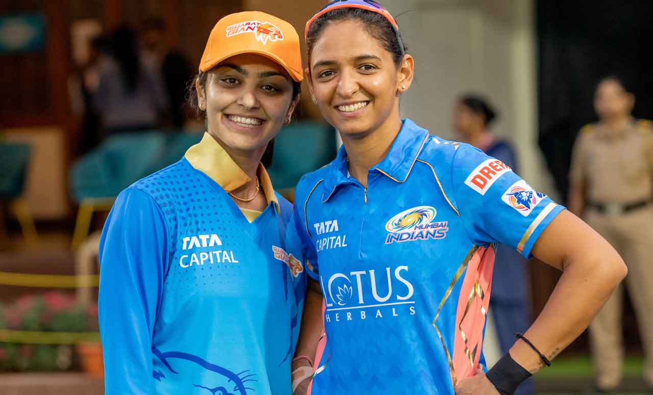 MI vs GG | టాస్ గెలిచిన గుజ‌రాత్ జెయింట్స్.. ఫ‌స్ట్ బ్యాటింగ్ చేయ‌నున్న ముంబై