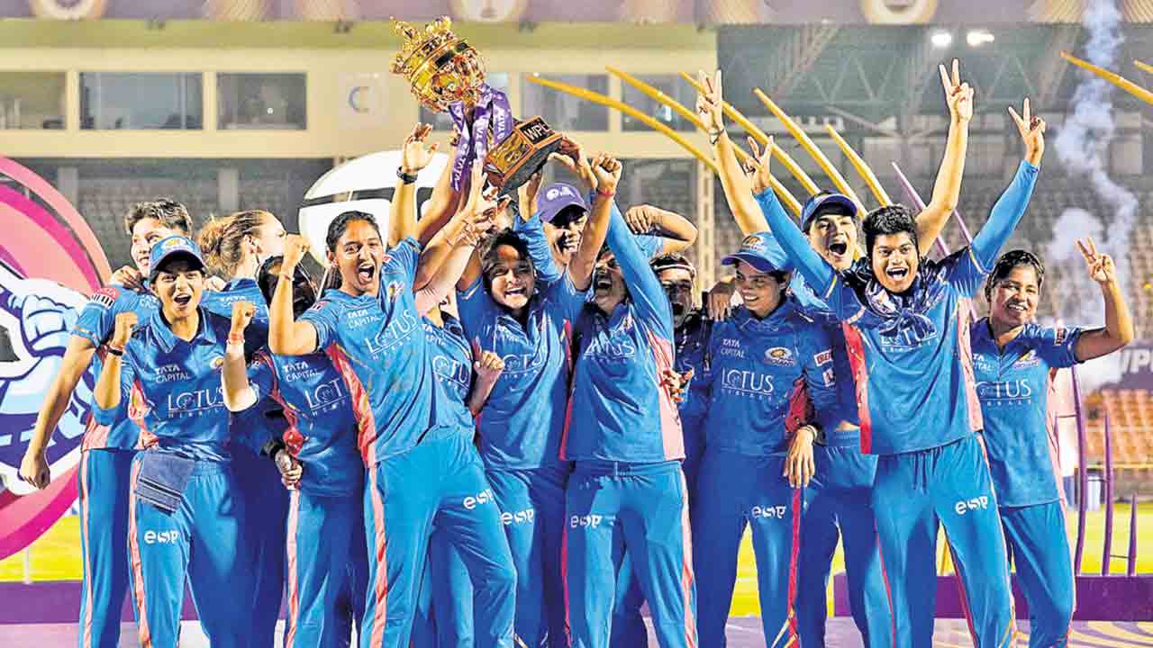 WPL 2023 | చాంపియన్‌ ముంబై.. మహిళల ప్రీమియర్‌ లీగ్‌ తొలి టైటిల్‌ కైవసం