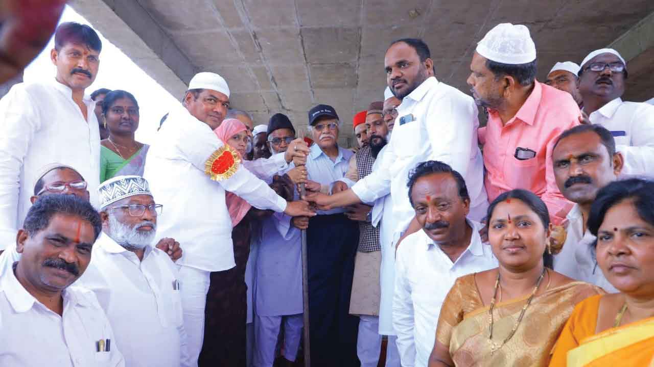 కార్పొరేట్‌కు దీటుగా గురుకుల పాఠశాలలు