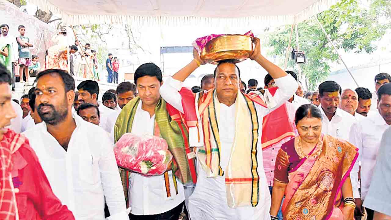 అన్ని వర్గాల ప్రజలకు ప్రభుత్వం సమన్యాయం