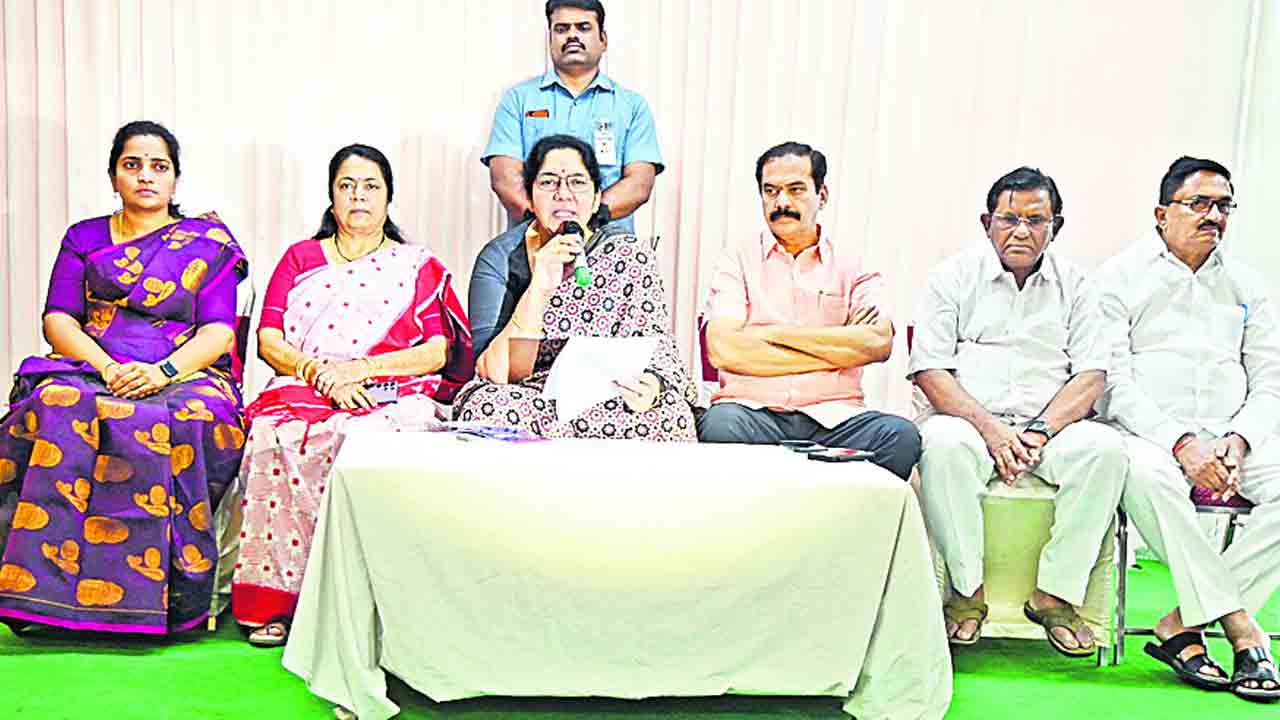 గవర్నర్‌ వ్యవస్థకు కళంకం తేవద్దు