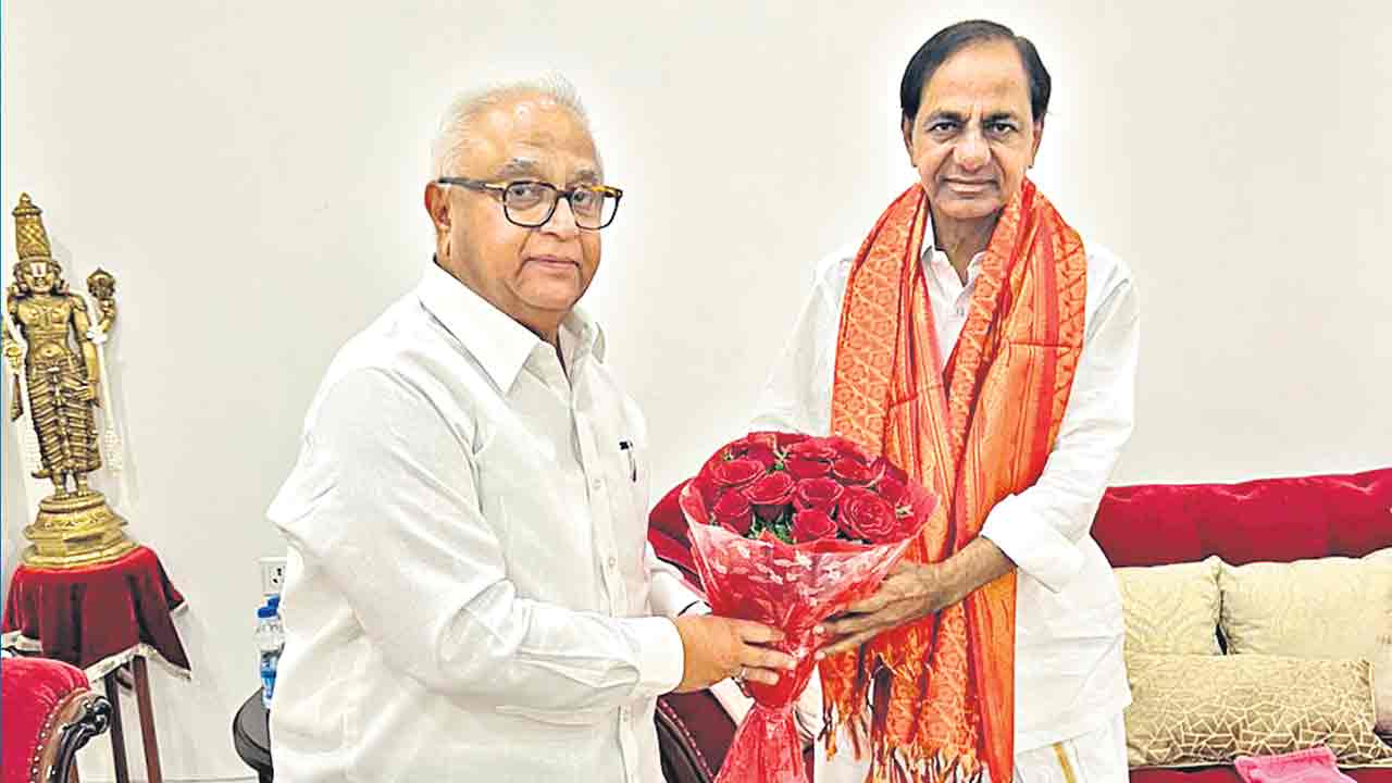 కేసీఆర్‌తో మహా ఎమ్మెల్యే భేటీ