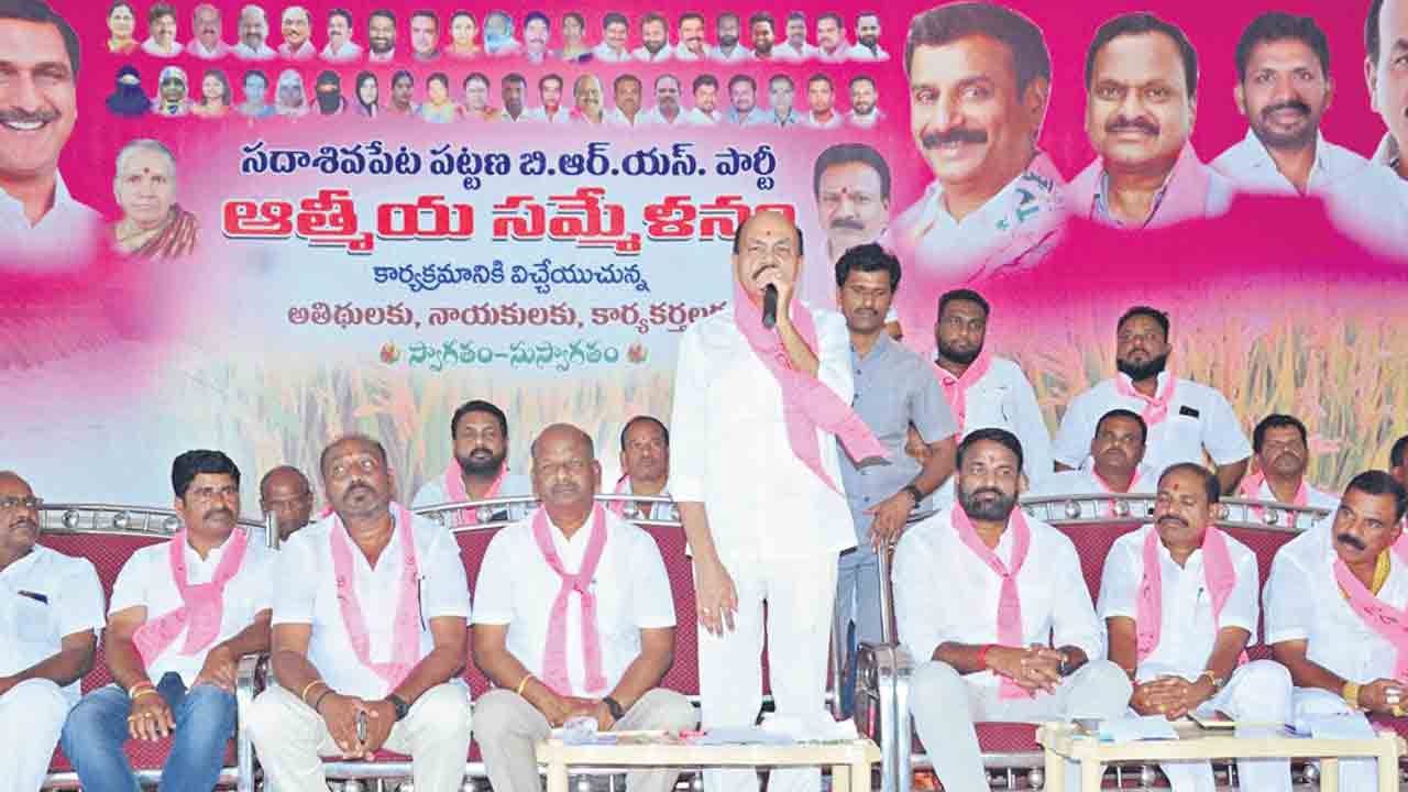 గెలుపే లక్ష్యంగా పనిచేయాలి