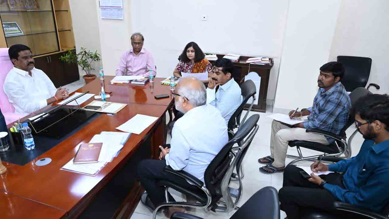 Telangana Roads | అద్దంలా ఆర్ అండ్ బీ రోడ్లు : మంత్రి ప్ర‌శాంత్ రెడ్డి