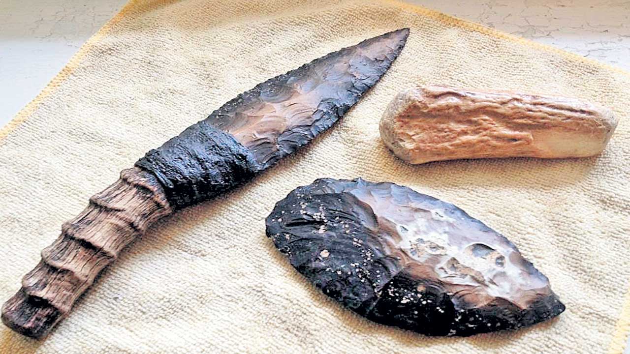 5 లక్షల ఏండ్ల నాటి ఆయుధాలు