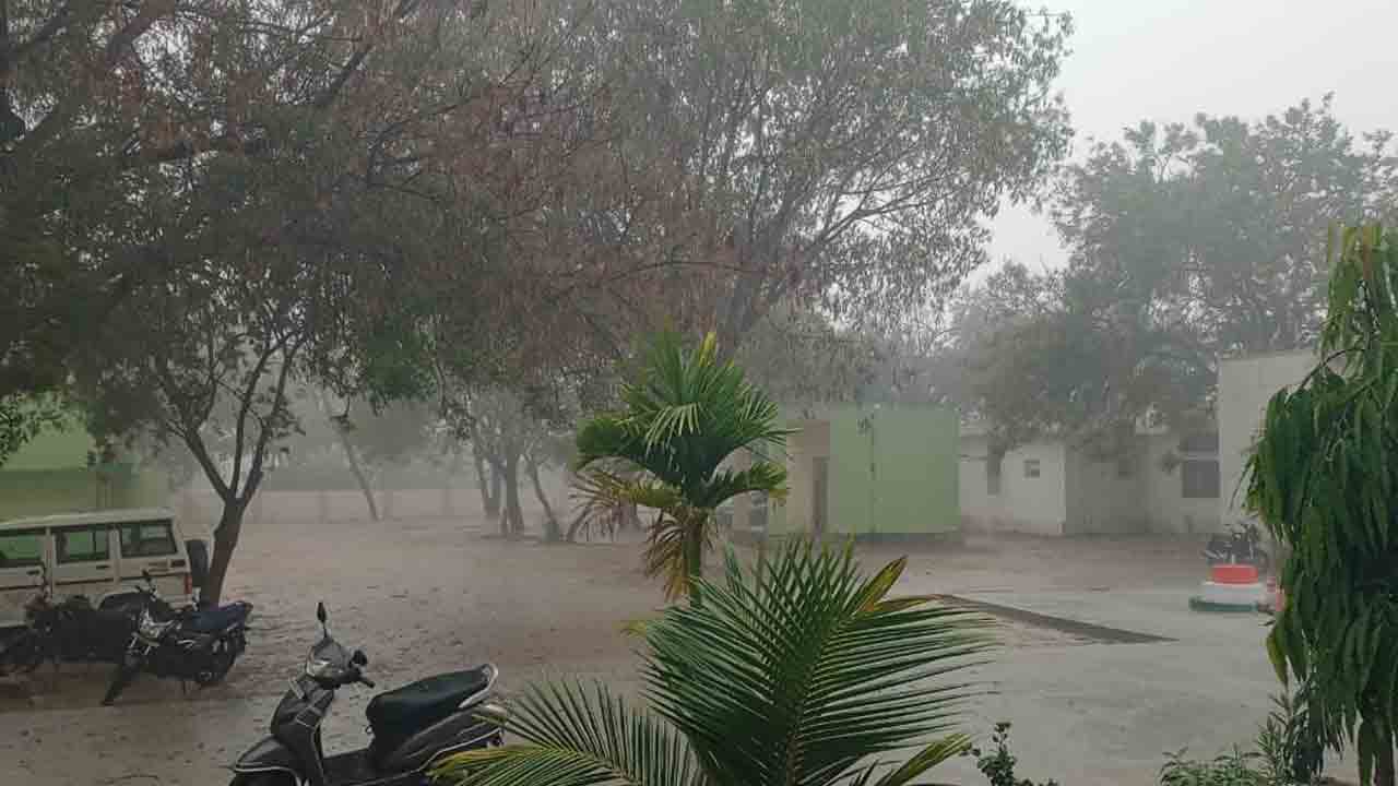 ఉమ్మడి జిల్లాలో అకాల వర్షం