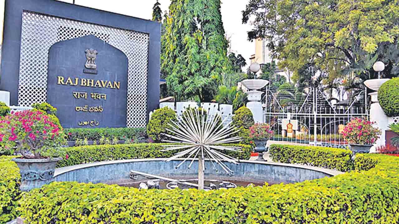 గవర్నర్‌ వ్యవస్థ నిర్వీర్యం