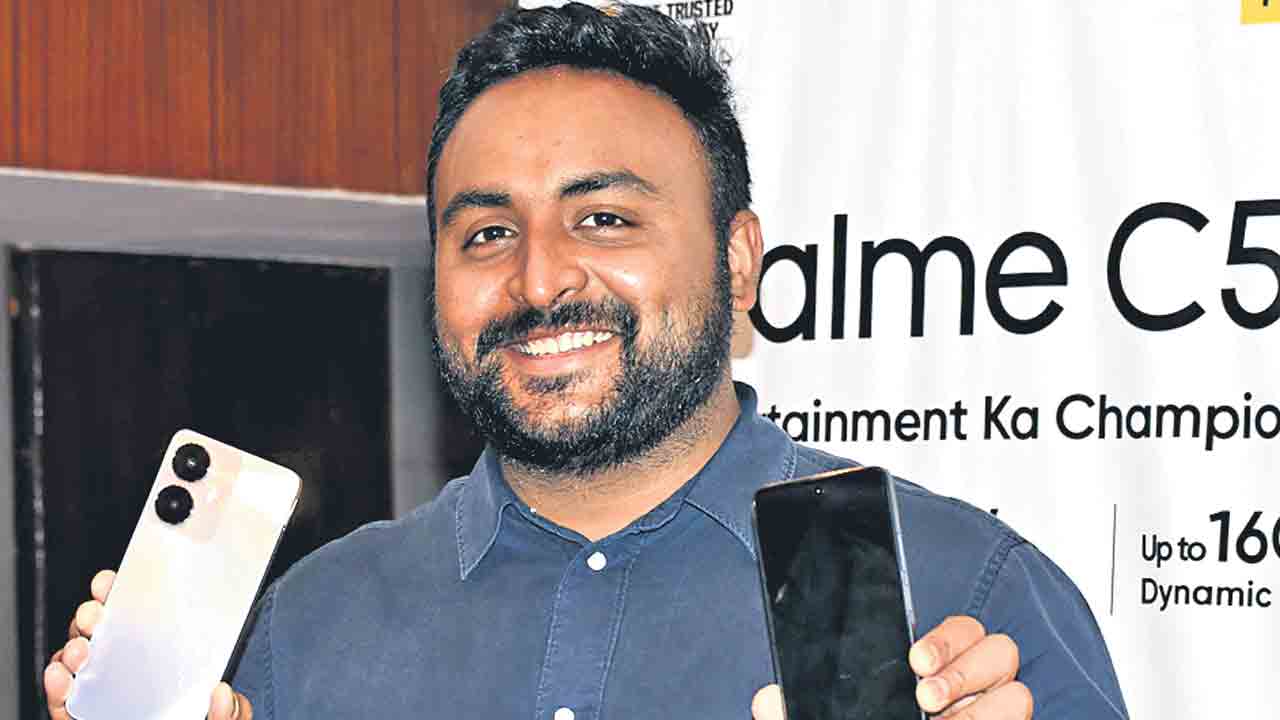 రియల్‌మీ బడ్జెట్‌ ఫోన్లు