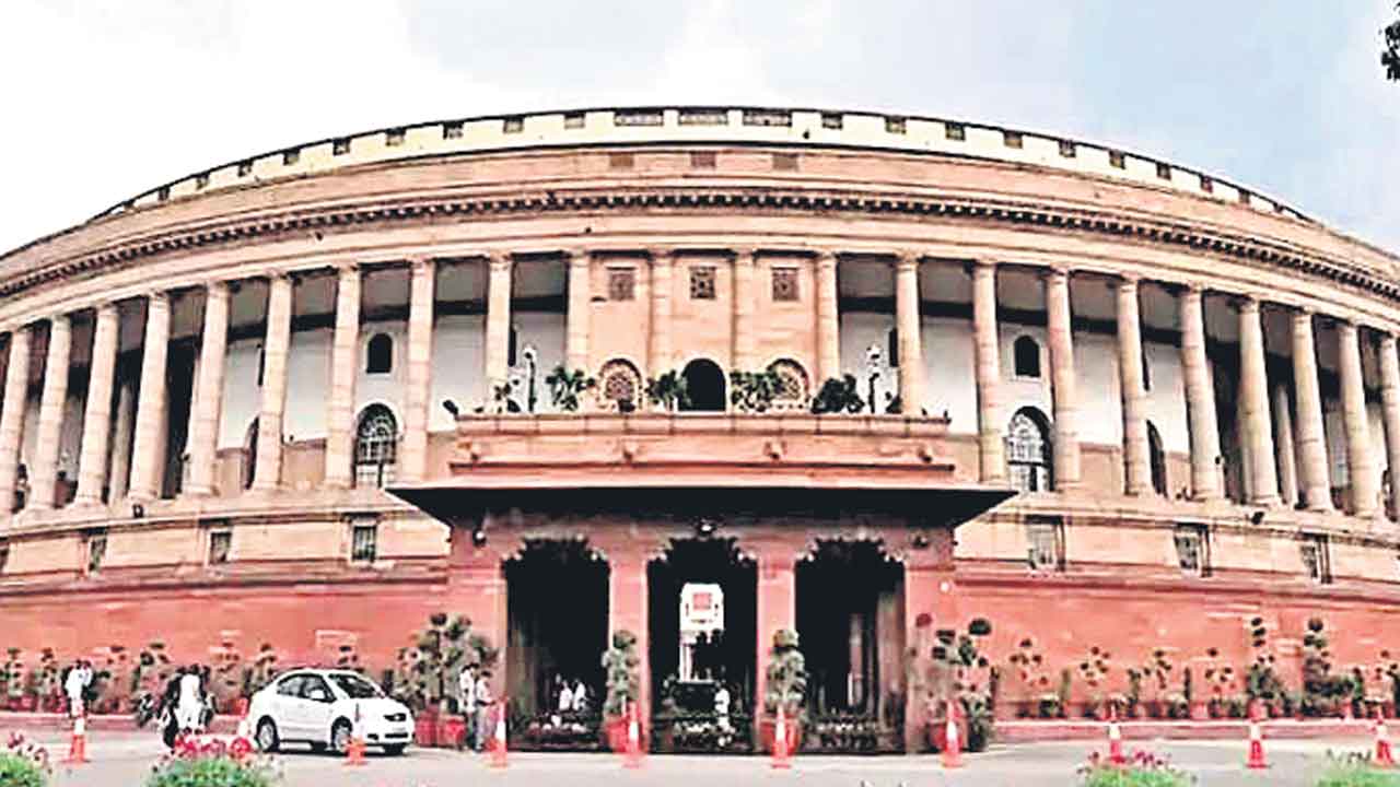 ‘సరిహద్దు ఆక్రమణల’పై ప్రశ్నల తొలగింపు!