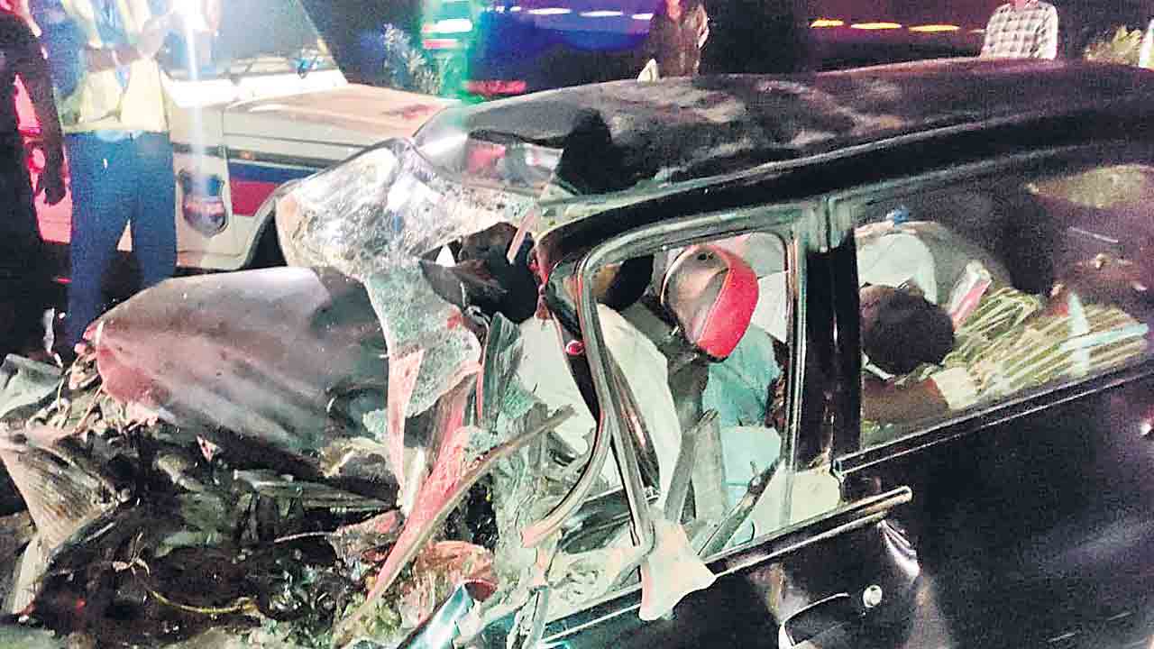 ఘోర రోడ్డు ప్రమాదం..