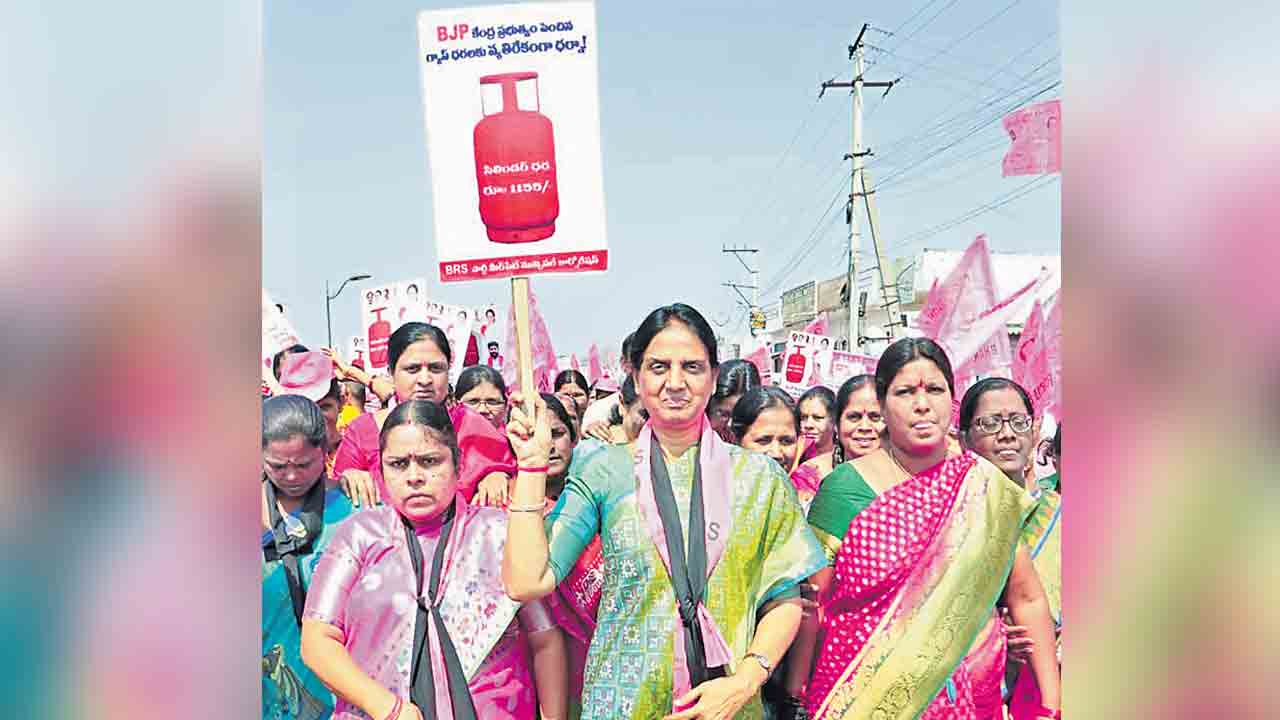 ధరల దాడి.. చంపకు మోదీ..