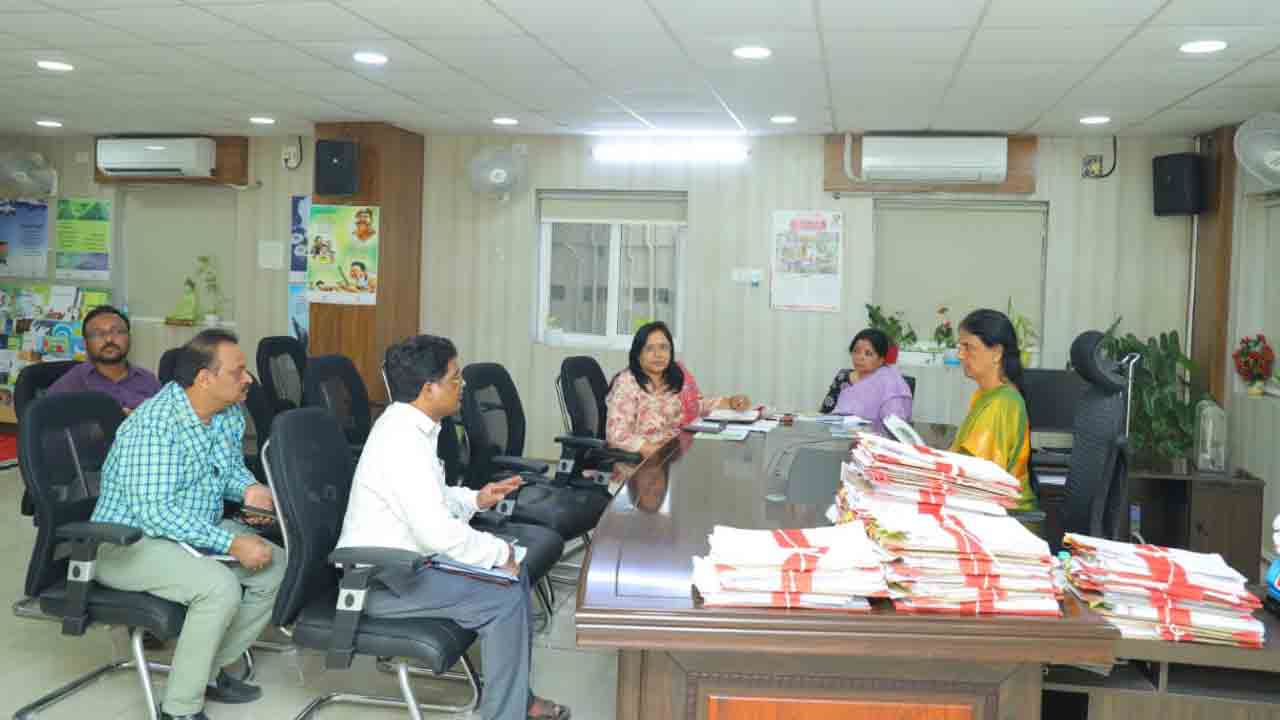 Telangana | ‘ప‌ది’ ప‌రీక్ష‌లు ప‌క‌డ్బందీగా నిర్వ‌హించాలి.. అధికారుల‌ను ఆదేశించిన మంత్రి స‌బితా ఇంద్రారెడ్డి