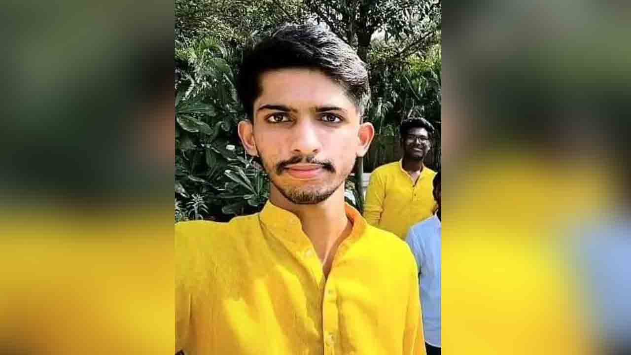 Cardiac Arrest | కాలేజీ కారిడార్‌లో గుండెపోటుతో కుప్ప‌కూలిన ఇంజినీరింగ్ విద్యార్థి