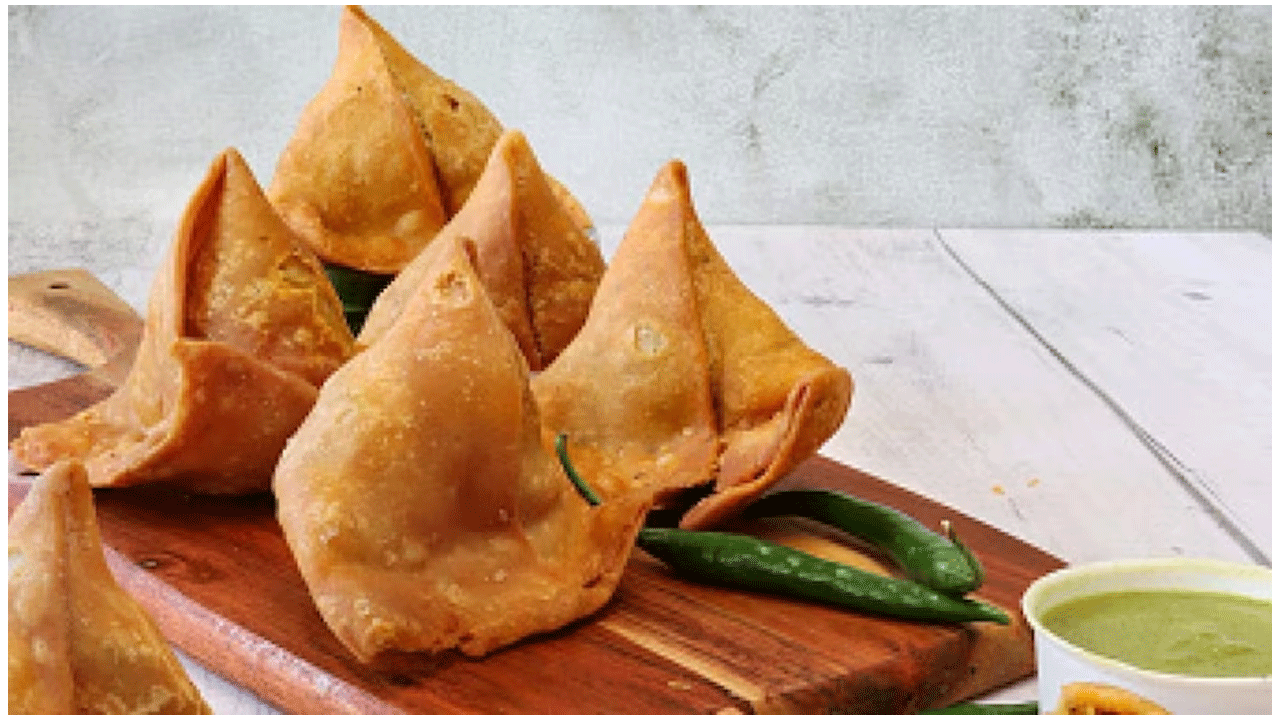 Viral News | స‌మోసా స్టార్ట‌ప్‌తో కోట్లు ఆర్జిస్తున్న జంట