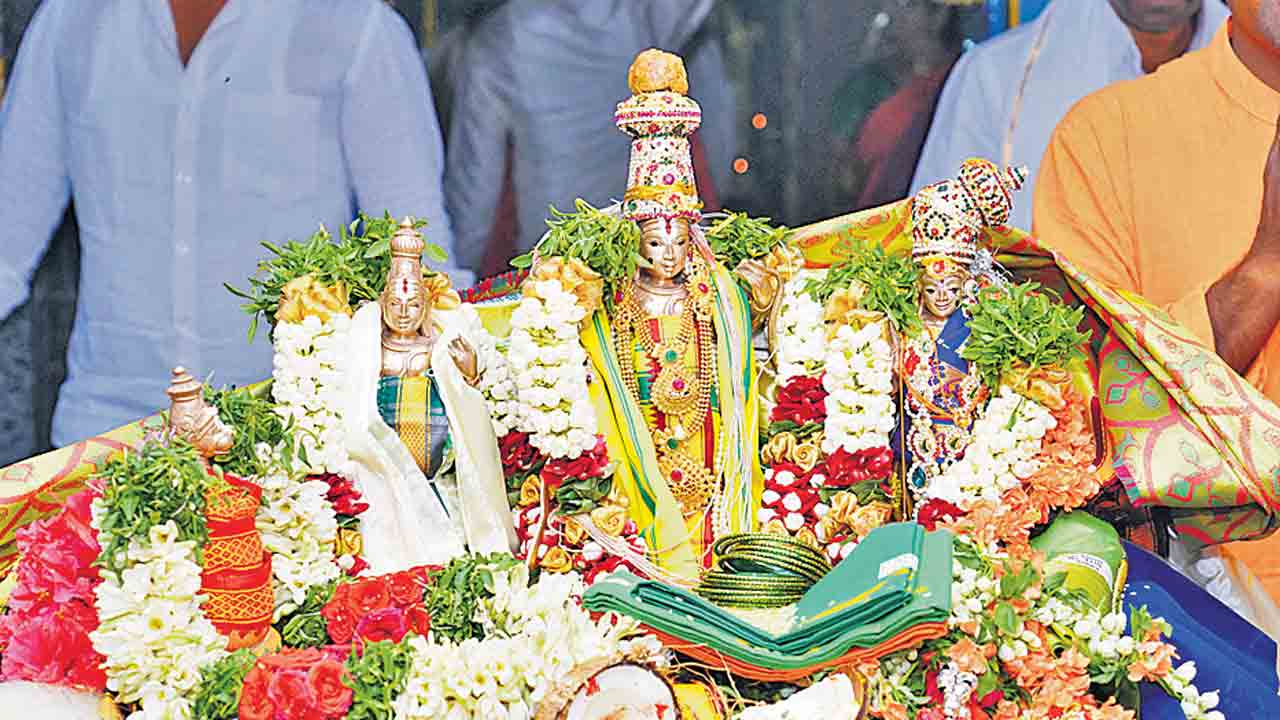 వైభవం.. సీతారాముల కల్యాణం