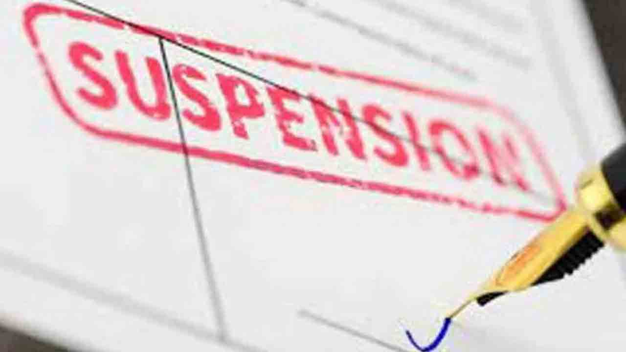 Adilabad | విద్యార్థినుల‌తో అస‌భ్య ప్ర‌వ‌ర్త‌న‌.. స్పోర్ట్స్ కోచ్ స‌స్పెండ్