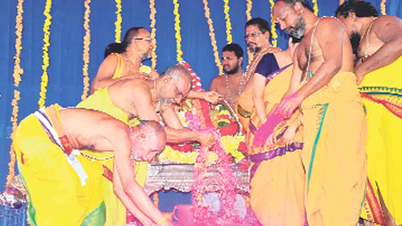 రాములోరి కల్యాణ పనులకు శ్రీకారం