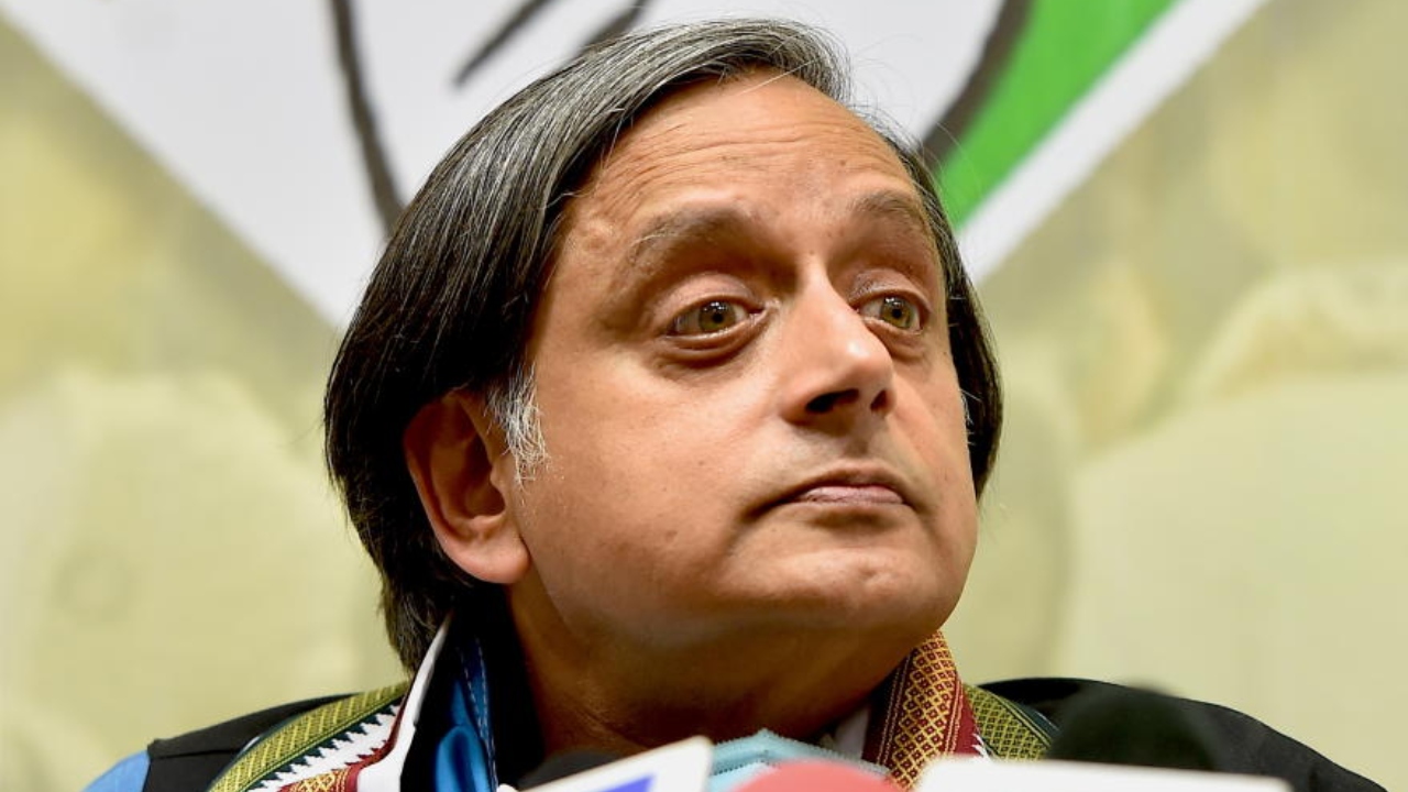 Shashi Tharoor | మ‌నం ఏం తినాలి..ఏం మాట్లాడాల‌నేది ప్ర‌భుత్వం నిర్ధేశించ‌లేదు : శ‌శి థ‌రూర్‌