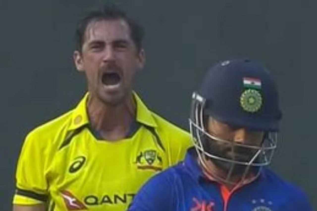 IND vs AUS | ఒకే ఓవ‌ర్‌లో రెండు వికెట్లు తీసిన స్టార్క్.. స్కోర్ ఎంతంటే..?