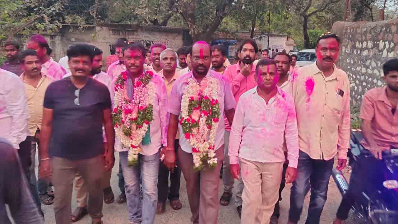 కేశోరాంలో బీఆర్‌ఎస్‌ జయకేతనం