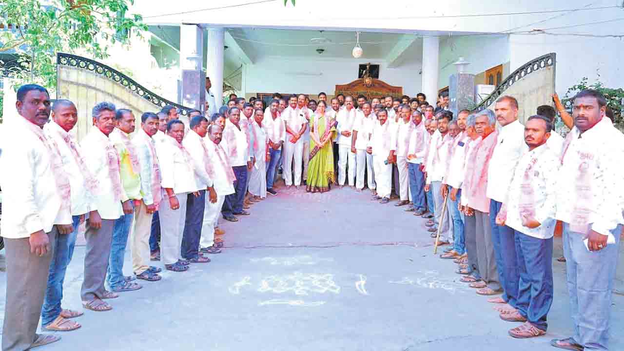 బీఆర్‌ఎస్‌ పుట్టుక.. బీజేపీకి భయం