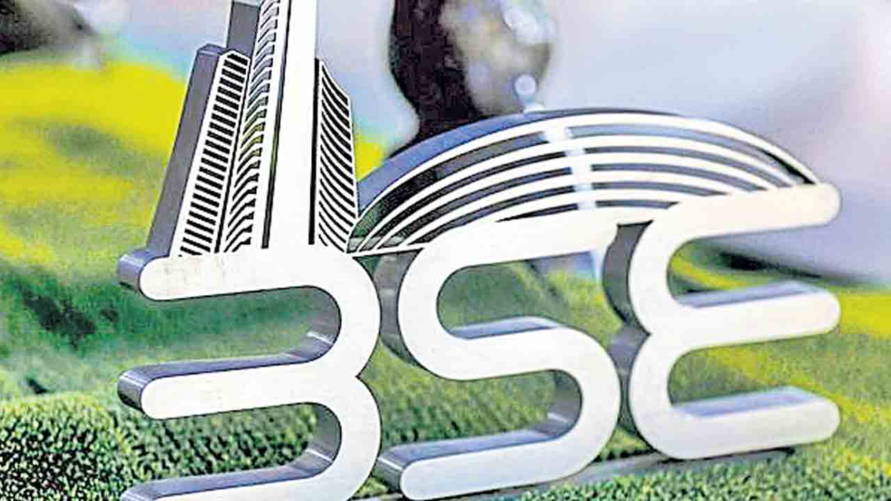 తొమ్మిది రోజుల ర్యాలీకి బ్రేక్‌