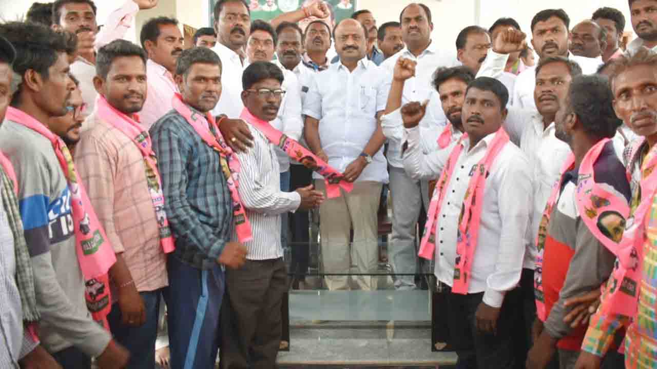 తిరుగులేని రాజకీయ శక్తిగా బీఆర్‌ఎస్‌