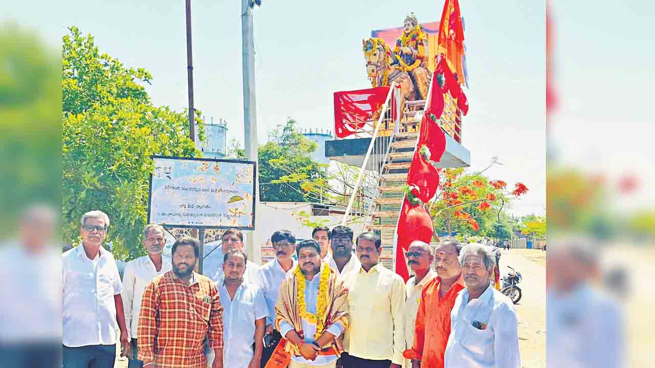 బసవేశ్వరుడి బోధనలు అనుసరణీయం