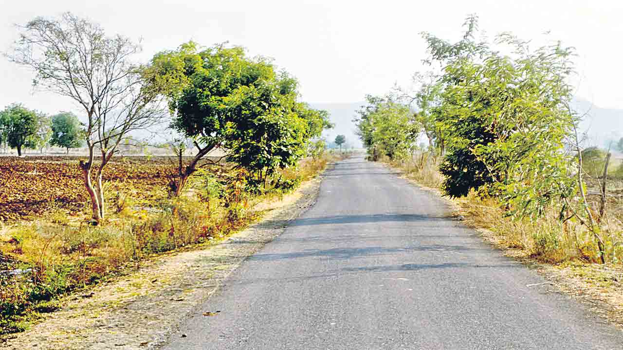 SSC Exams | పదో తరగతి విద్యార్థులకు అవస్థలు అంటూ ఈనాడు అసత్య ప్రచారం.. మండిపడుతున్న స్థానికులు