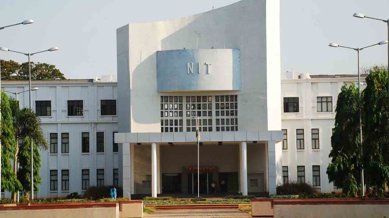 ప్లేస్‌మెంట్స్‌లో కొలువు..వరంగల్‌ నిట్‌లో సులువు