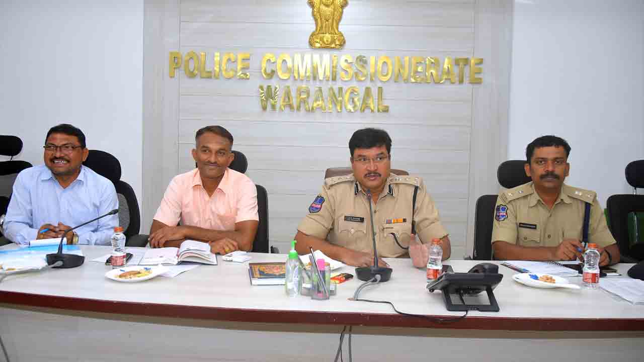 8, 9 తేదీల్లో ట్రైనీ సబ్‌ఇన్స్‌పెక్టర్‌ పరీక్ష