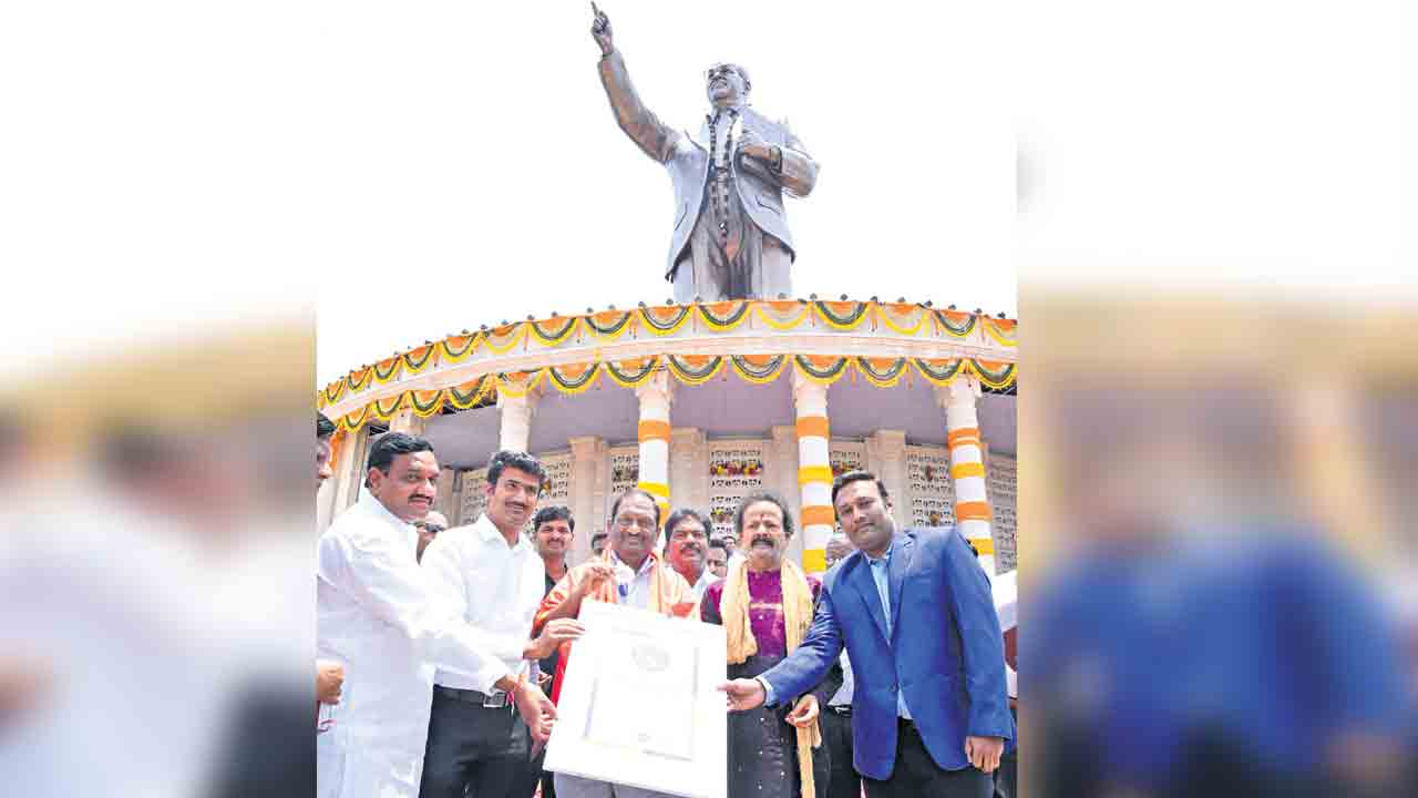 Ambedkar |  దళితుల్లో నవవసంతం.. తెలంగాణలో అంబేద్కర్‌ ఆశయాలు సాకారమవుతున్నాయని మేధావుల ఆనందం